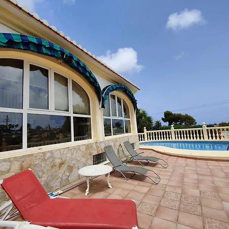 Con Piscina Para 8 Personas * Denia